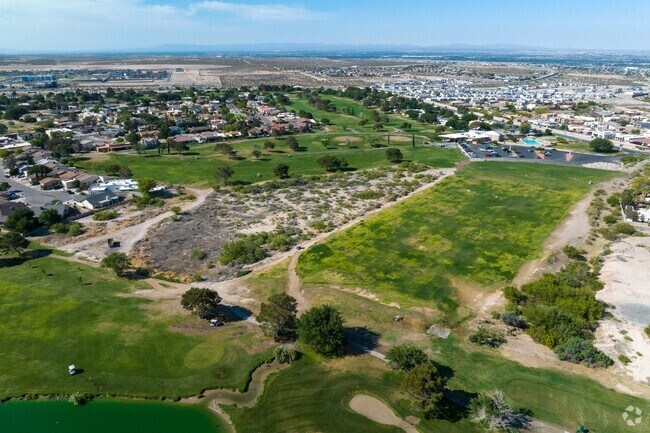 The Horizon Golf Course re-opened in 2013 offering a golf course, driving range, and swimming pool.