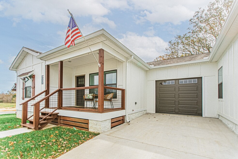 600 Vera K Ct, Baxter, TN 38544 - photo 1