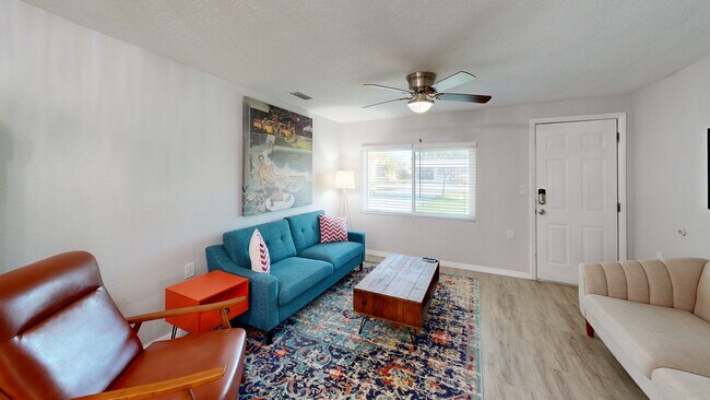 123 Virginia Ct, Englewood, FL 34223 - photo 3