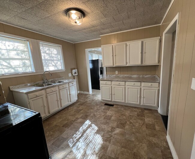 4732 Ave T, Birmingham, AL 35208 - photo 4