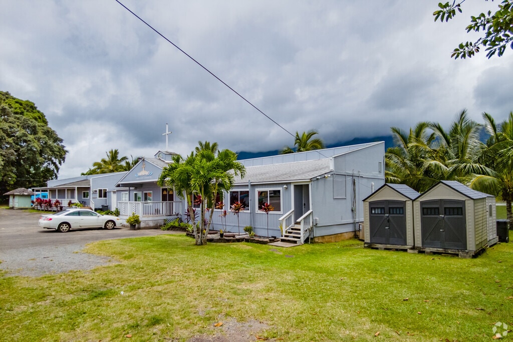 Kahalu'u Christian School educates some of Kaneoho's youngest residents in Kaneohe.