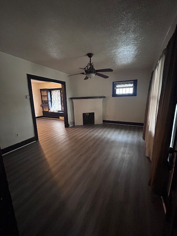 14008 Savannah Ave unit 2, Cleveland, OH 44112 - photo 3