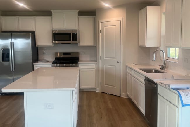 1253 Marigold Ln, Hampshire, IL 60140 - photo 3