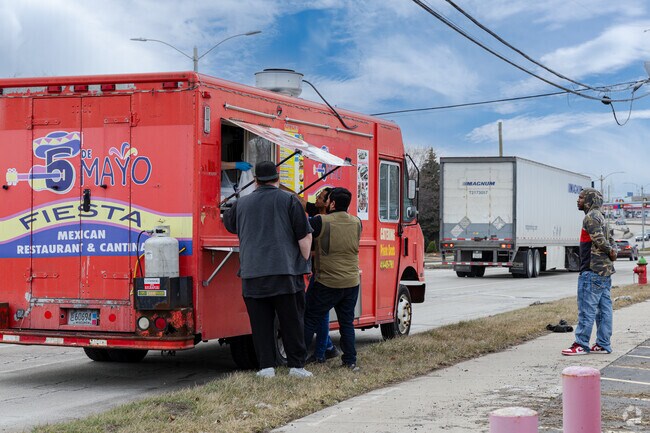 Timmerman West neighborhood has some great food trucks spread around the area.