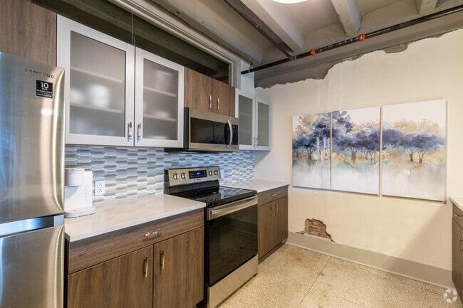 Metro Center, Lima, OH 45801 - photo 7