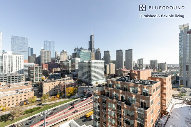 730 W Couch Place unit FL15-ID1366, Chicago, IL 60661 - photo 7