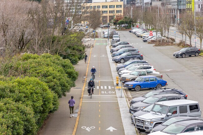 The protected bike lanes along Lake Union green belt make for a pleasant ride in Westlake.