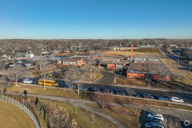 Aquila Elementary School has earned an overall grade of B from Niche.com.