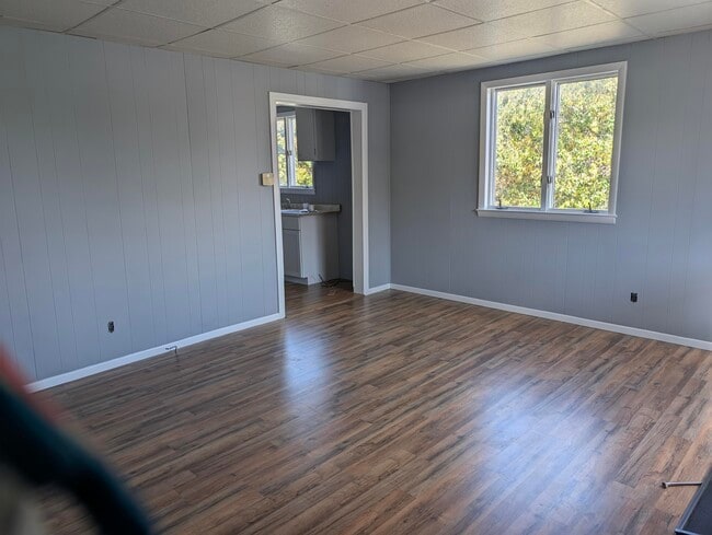 302 Jerome Ave unit 2, Jerome, PA 15937 - photo 2