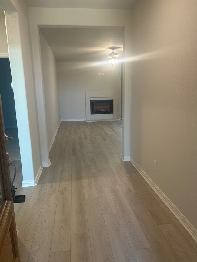 3517 Helena St, Gainesville, TX 76240 - photo 5