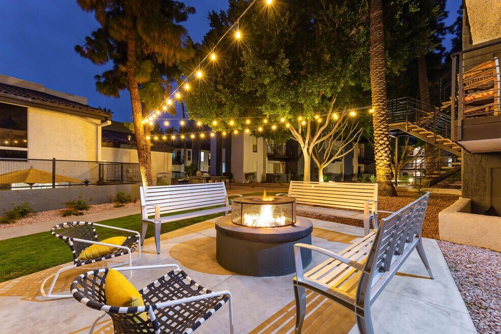 Sunrise in Biltmore, Phoenix, AZ 85016 - photo 1