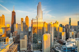 14 W Superior St, Chicago, IL 60654