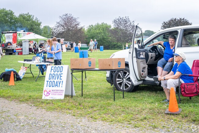 Just minutes from Williams, CT, Waterford Park hosts live music events during the summer season.