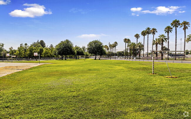 Del Puerto High School in Patterson, Ca sits on several acres.