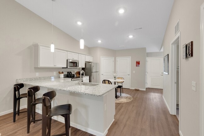 Redwood Amherst, Elyria, OH 44035 - photo 6