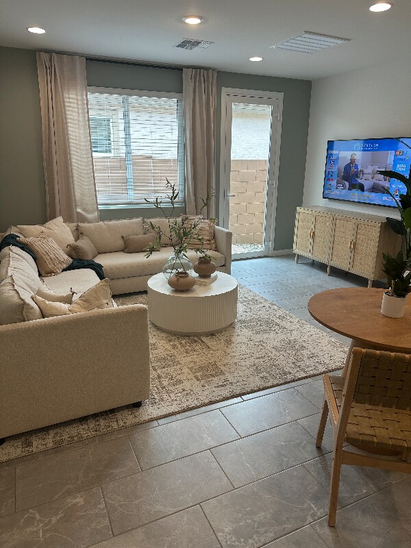 9835 W Cheery Lynn Rd Unit A, Phoenix, AZ 85037