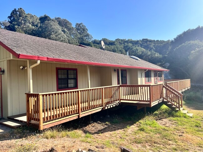 190 Aromas Rd unit A, Aromas, CA 95004 - photo 2