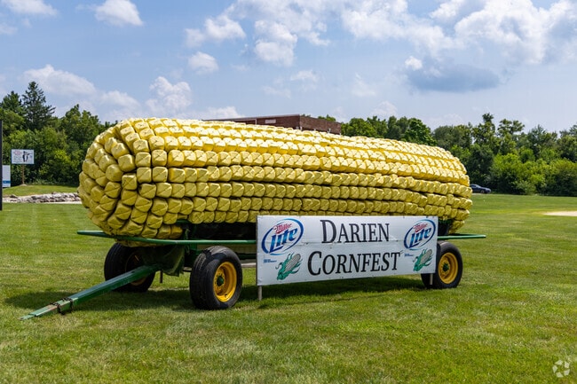 Darien Cornfest takes place every September in Darien's West Park, celebrating local culture.