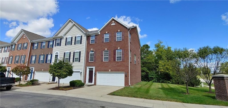 6948 Vistamere Way, Indianapolis, IN 46250 - photo 1