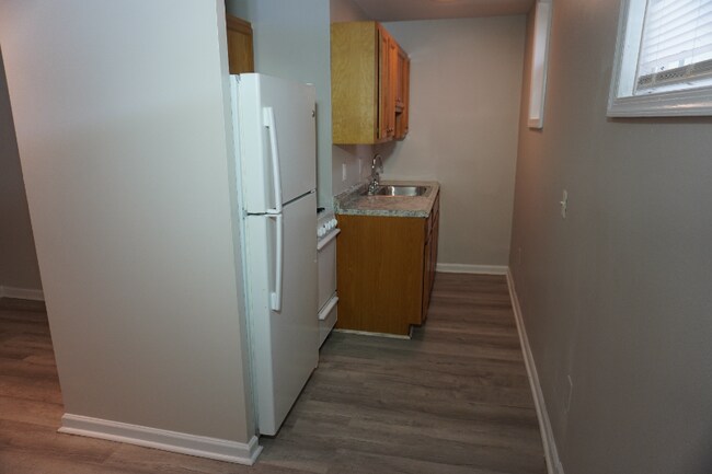 5551 Force Rd unit E, Baltimore, MD 21206 - photo 5
