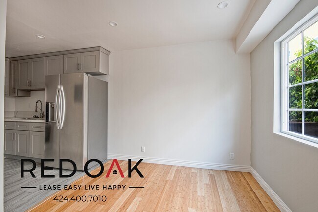 1023 N Hayworth Ave unit 4, Los Angeles, CA 90046 - photo 4