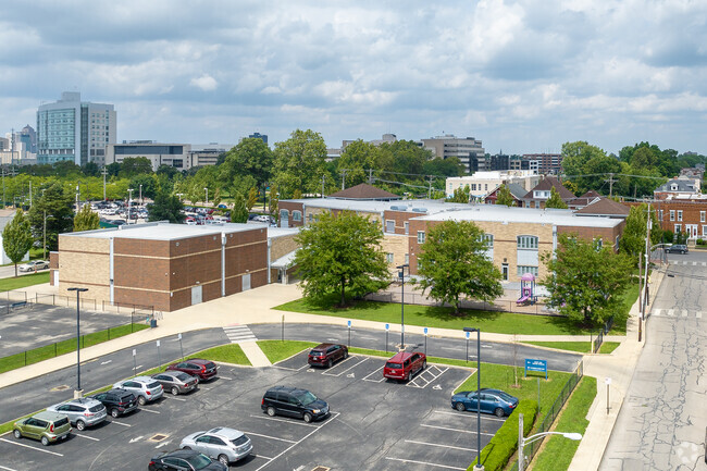 Livingston Avenue Elementary School is located in the Livingston Park North neighborhood.