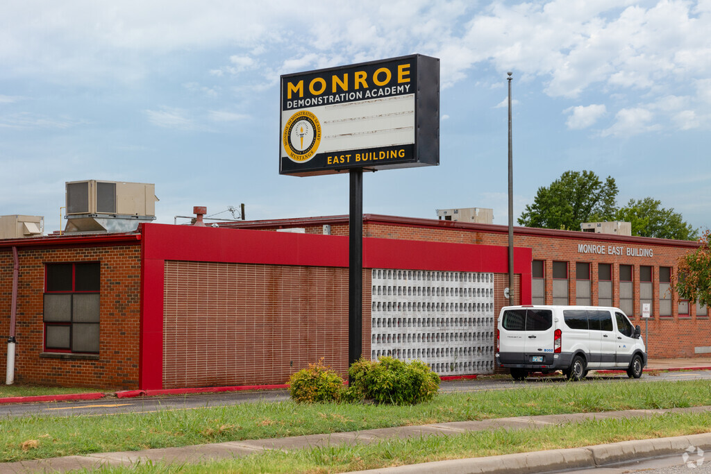 Monroe Demonstration School serves kids ages 6-8th grades in Tulsa.