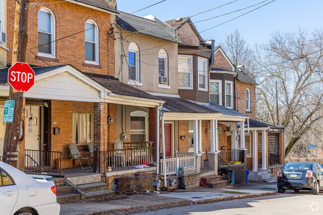 Homes in Central Oakland are tightly packed.