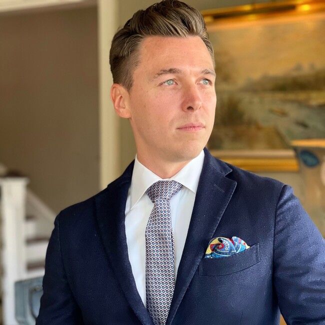 Agent Photo