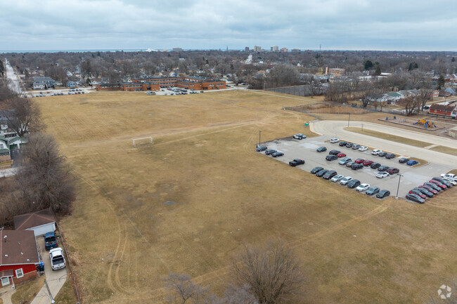 Whittier Elementary is a public school in Waukegan teaching grades K-5.