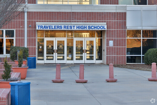 Travelers Rest High 5