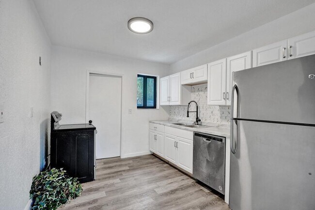 1810 NW 9th St unit 1, Fort Lauderdale, FL 33311 - photo 7