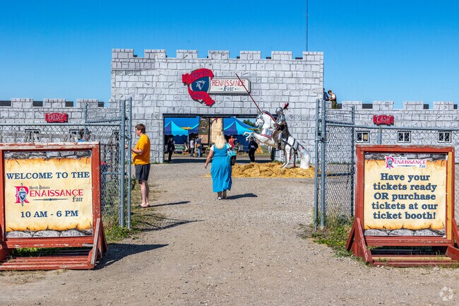 Visit the annual North Dakota Renaissance Fair for an amazing time every August.