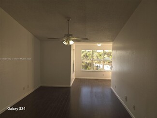 12540 Vista Isles Dr Unit 1126, Plantation, FL 33325