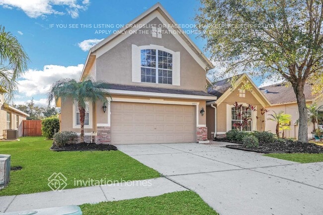 6827 Guilford Bridge Dr, Apollo Beach, FL 33572 - photo 3