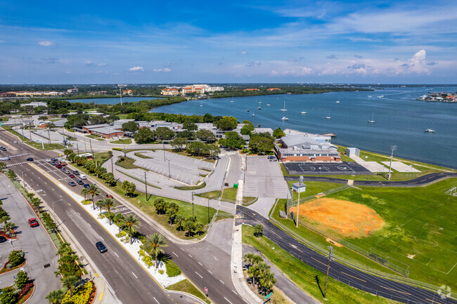 Madeira Beach Fundamental K-8 Aerial