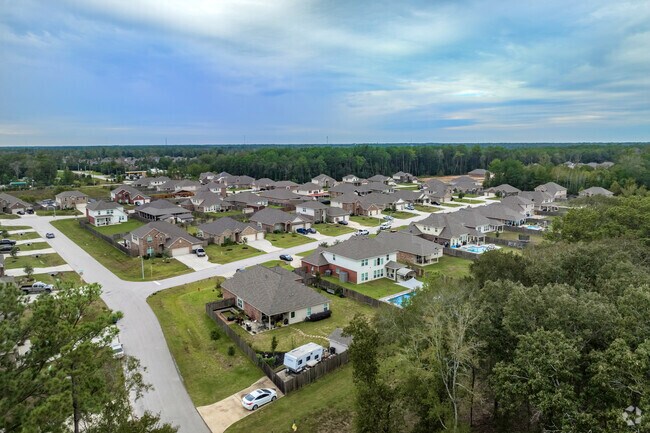 Beautiful forests surround Woodbranch, which nature lovers will absolutely adore.