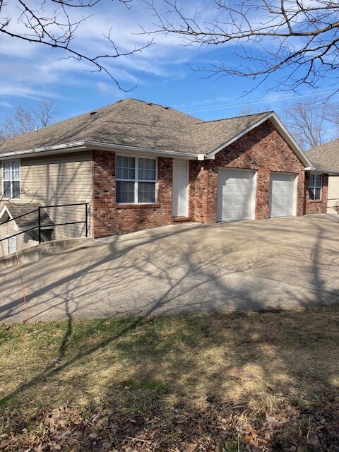 124 Evanlee Ct Unit A, Jefferson City, MO 65109