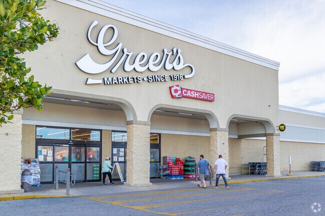 Greer's, the grocery store, is the top spot for Robertsdale residents to buy pantry items.