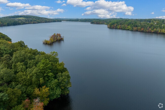 Lake Cochichewick is a stunning area to go for a kayak trip in North Andover.