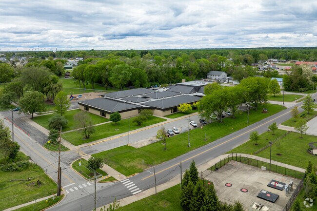 Ouabache Elementary Public Pre-K & Elementary School aerial.