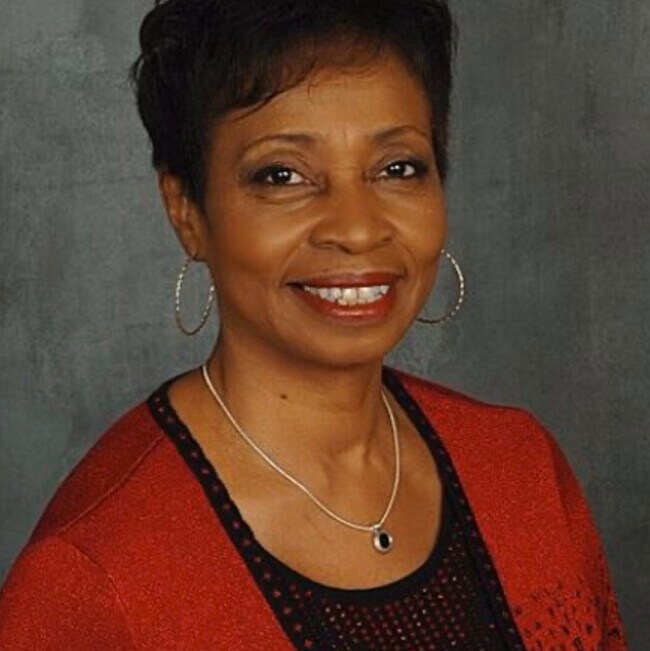 Jannie Earl