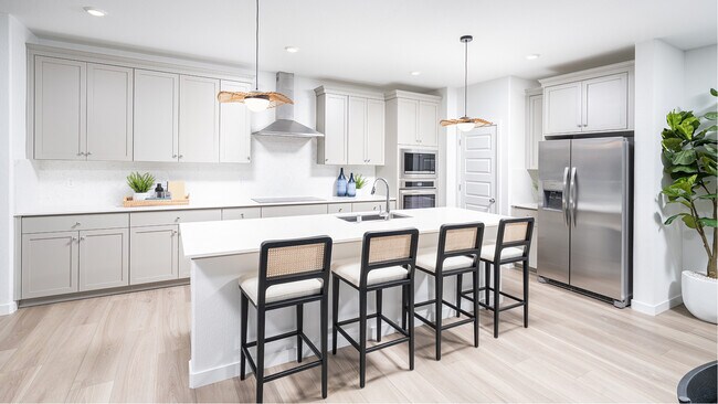 10502 Tamburlane Dr, Elk Grove, CA 95757 - photo 2