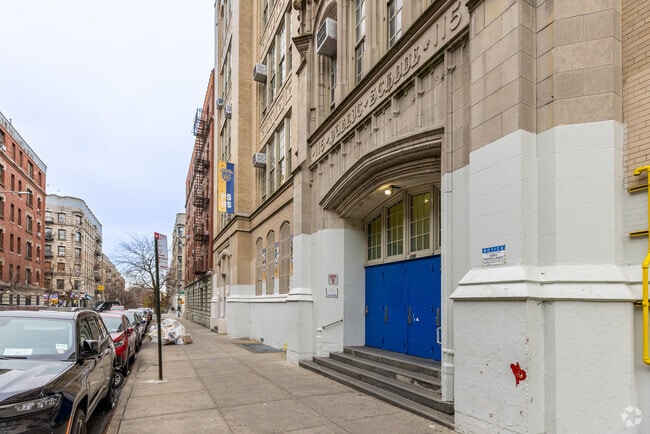 P.S. 115 Alexander Humboldt