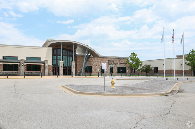 Stone Canyon Elementary is part of the Owasso Public School system.