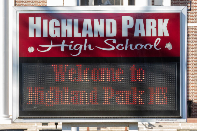 There are over 485 students in Highland Park High School.