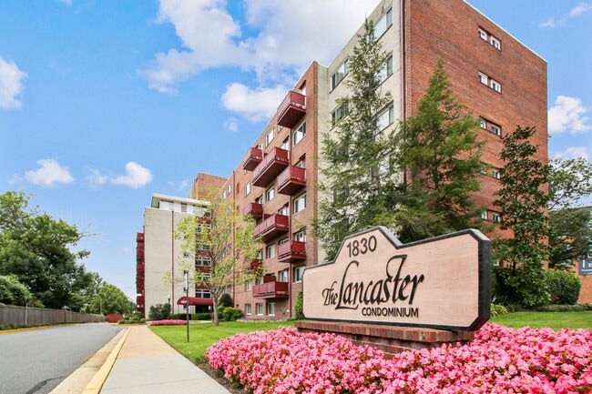 The Lancaster unit 209, Arlington, VA 22204 - photo 2