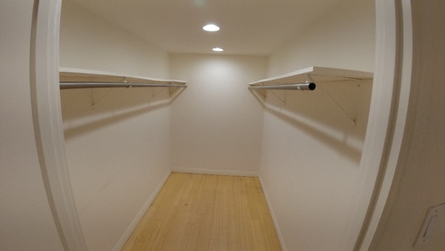 924 Hancock Ave unit 8, West Hollywood, CA 90069 - photo 6