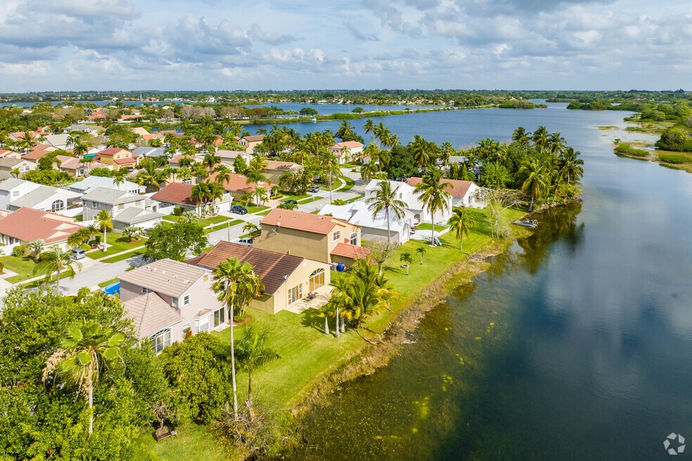 Lakes Of Western Pines