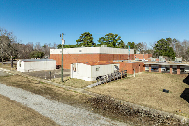 Forest Glen Middle School